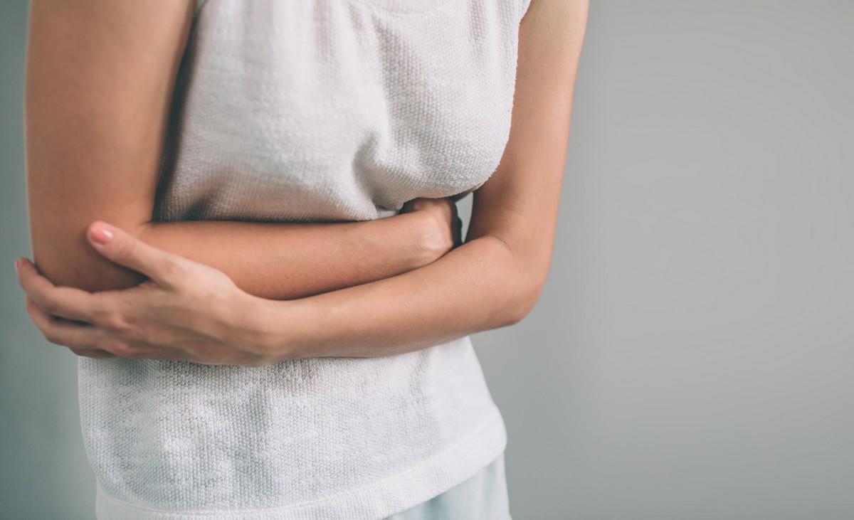 Spasmes, douleurs à l’estomac : définition et causes Spasmes, douleurs à l’estomac : définition et causes